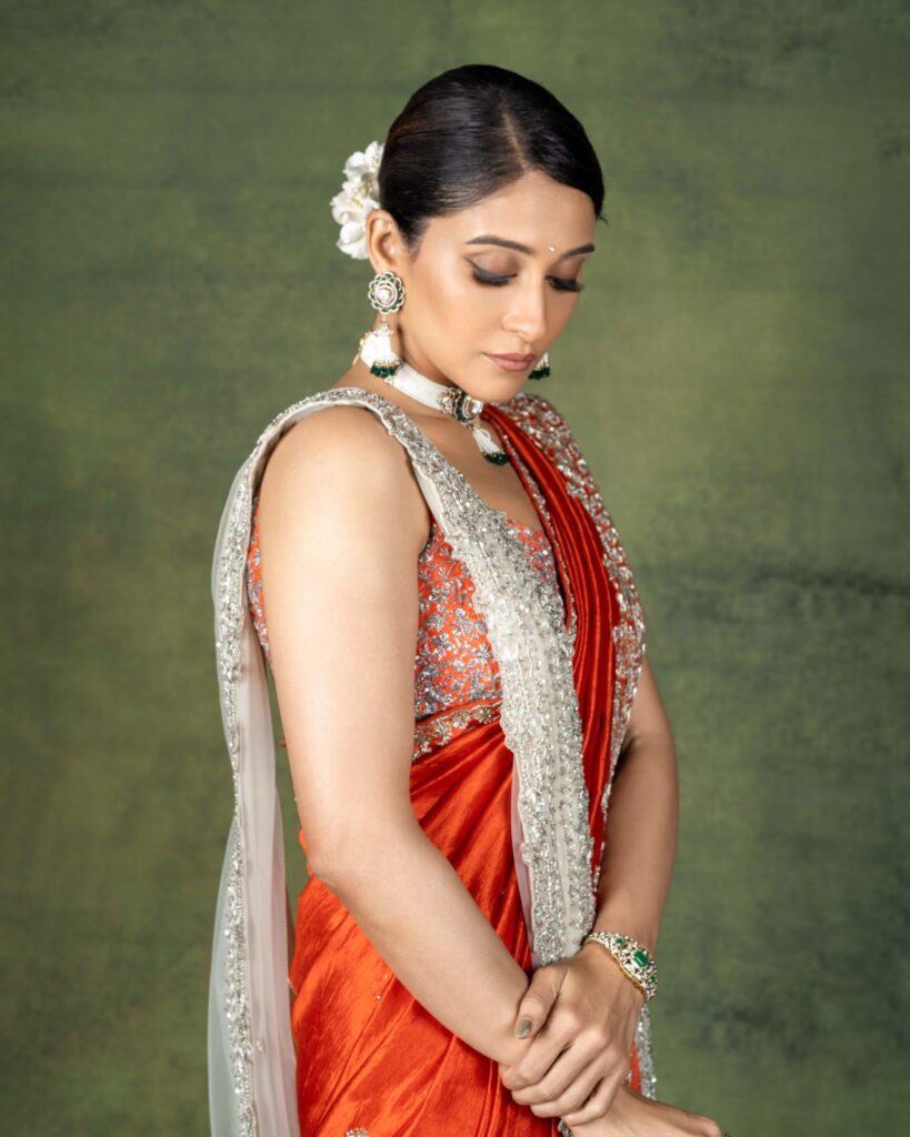 #ReginaCassandra 3