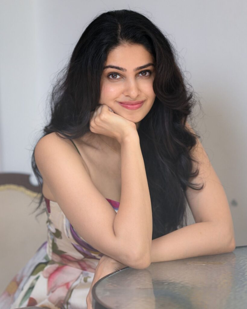 Manasavaranasi latest photos Telugu News
