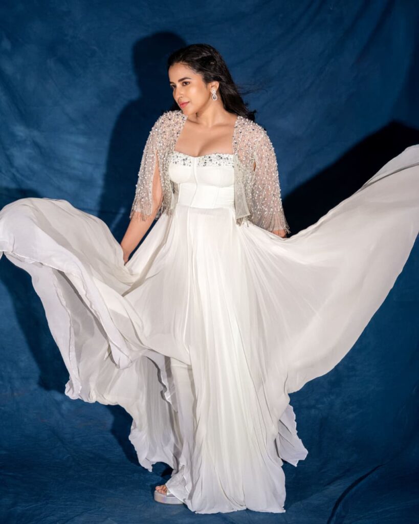 KomaleePrasad Latest Photos Telugu News