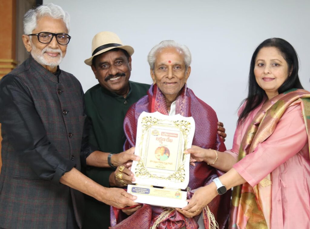 క్రమశిక్షణే ఎవరికైనా “లక్ష్మణరేఖ” Telugu News