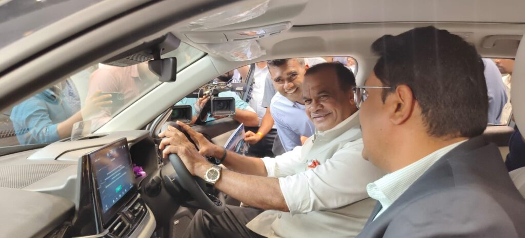 పవన్ మోటార్స్‌లో న్యూ మారుతి సుజుకి విక్టోరిస్ ఆవిష్కరించిన మంత్రి కోమటిరెడ్డి వెంకటరెడ్డి… Telugu News