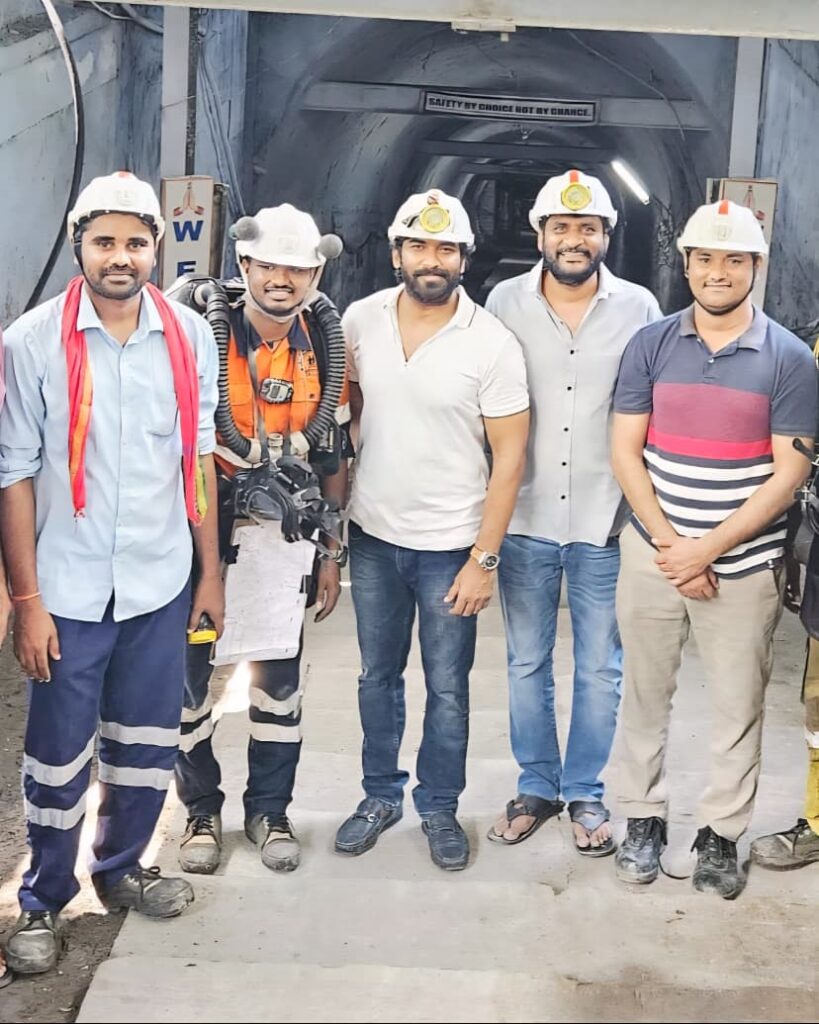 సింగరేణి కార్మికుల నిజ జీవిత కథతో హీరో సాగర్ పాన్ ఇండియా చిత్రం.. త్వరలోనే రెగ్యులర్ షూటింగ్ ప్రారంభం Telugu News