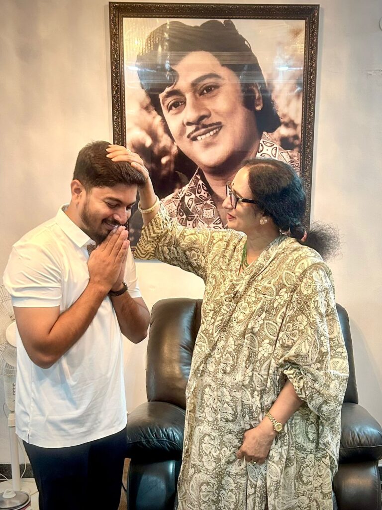 టాక్ ఆఫ్ ది టౌన్‌గా మారిన ‘గుమ్మడి నర్సయ్య’ మోషన్ పోస్టర్.. దర్శకుడిని ప్రశంసించిన శ్యామలా దేవీ Telugu News