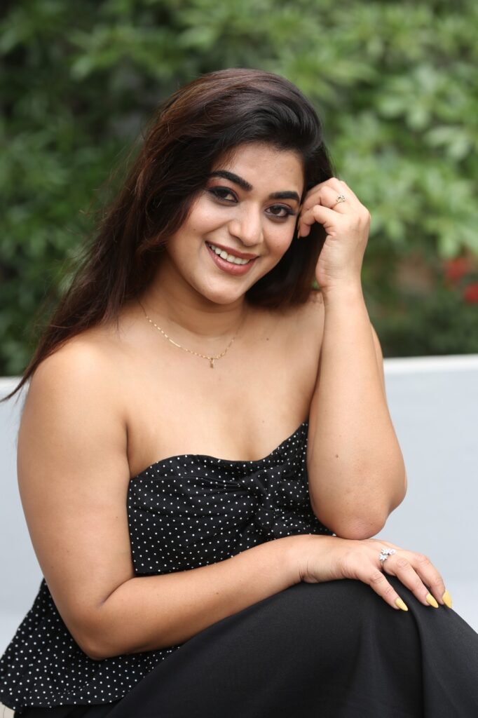 సైక్ సిద్ధార్థ’  సినిమా అందరూ రిలేట్ చేసుకునేలా ఉంటుంది: యామిని భాస్కర్ Telugu News