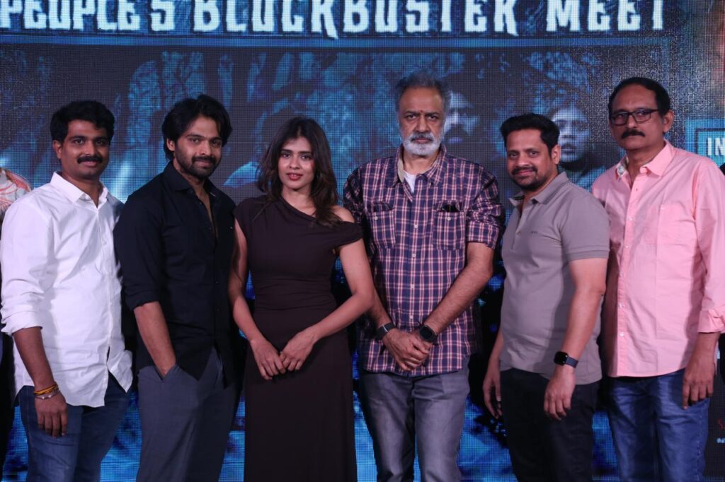 ‘ఈషా’  బ్లాక్‌బస్టర్‌ విజయం క్రెడిట్‌ ప్రేక్షకులదే..కంటెంట్‌ ఈజ్‌ కింగ్‌ అని మరోసారి ఫ్రూవ్‌ చేశారు: వంశీ నందిపాటి Telugu News