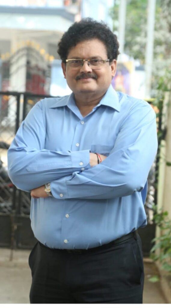 తెలుగు ఫిల్మ్ ఛాంబర్ ఆఫ్ కామర్స్ జాయింట్ సెక్రటరీ గా ఎన్నికైన మోహన్ వడ్లపట్ల Telugu News