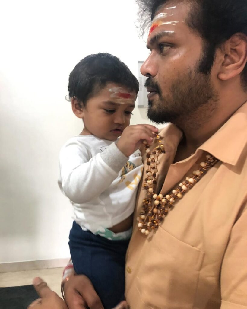 మూడేళ్ల వివాహా బంధాన్ని ఘనంగా సెలెబ్రేట్ చేసుకున్న మంచు మనోజ్, భూమా మౌనికా రెడ్డి Telugu News