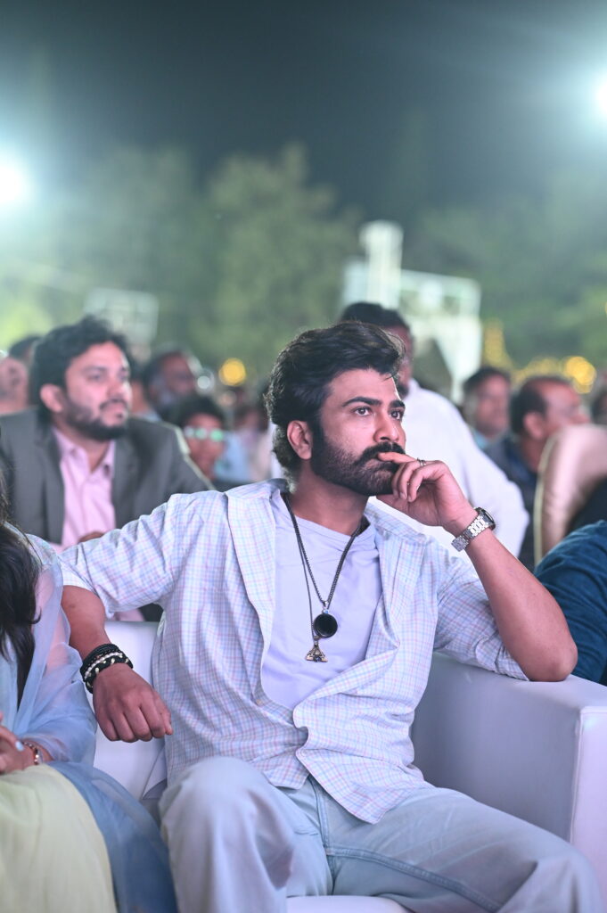 ‘బైకర్’ మూవీని  ఫాదర్‌తో కలిసి చూడండి- హీరో శర్వానంద్ Telugu News