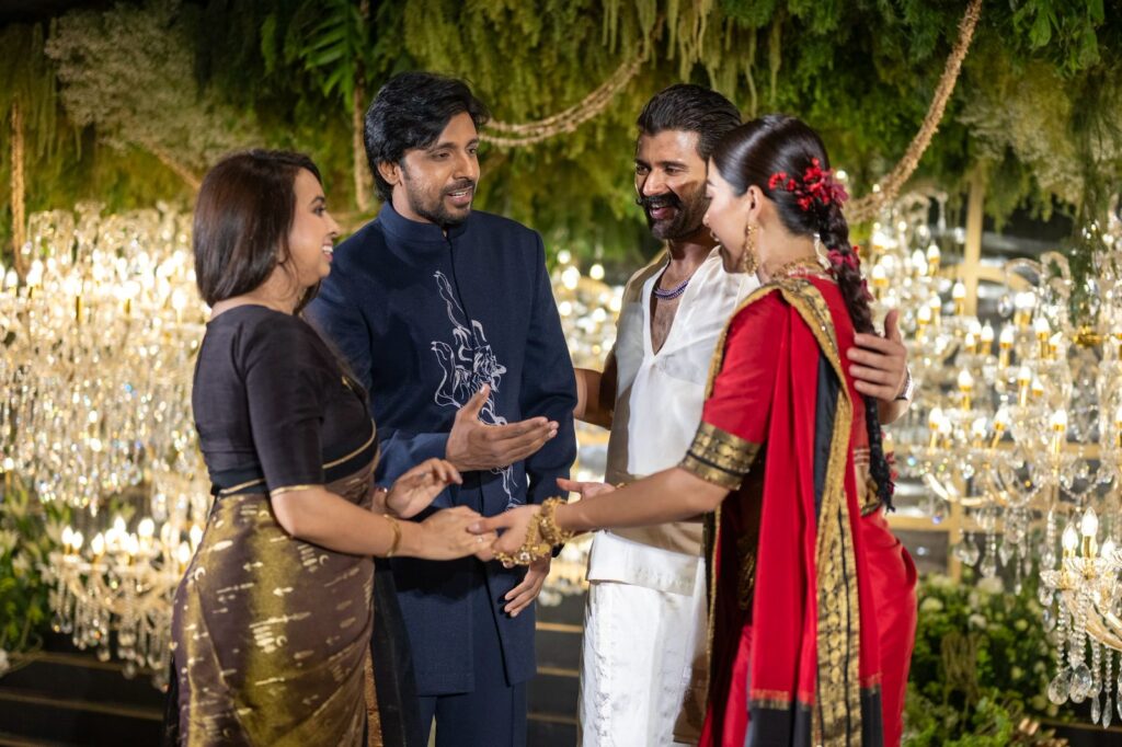 అట్టహాసంగా విజయ్‌ దేవరకొండ- రష్మిక వెడ్డింగ్‌ రిసెప్షన్‌ Telugu News