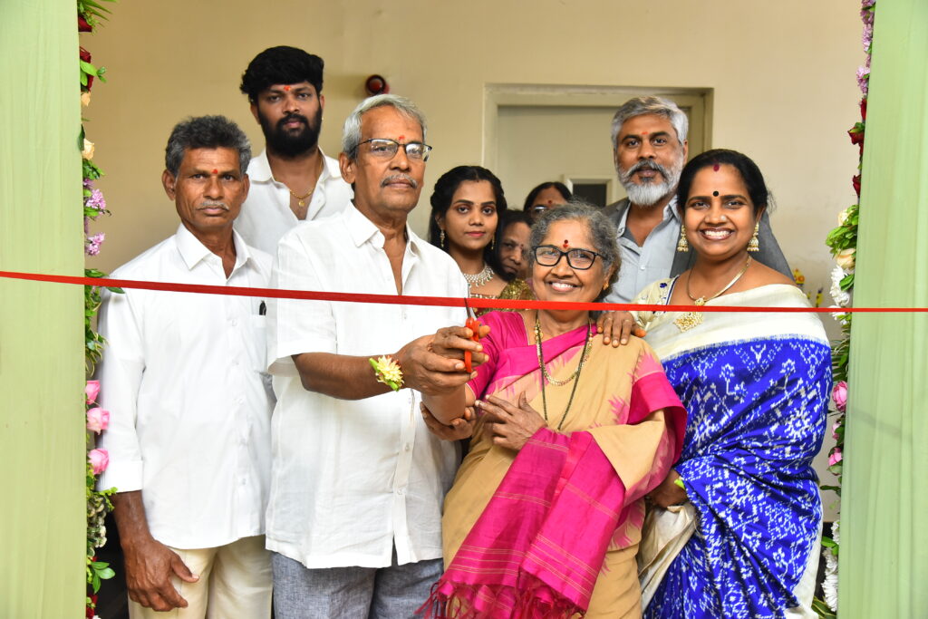 “హివాగ” బ్యూటీ క్లినిక్ ప్రారంభం Telugu News