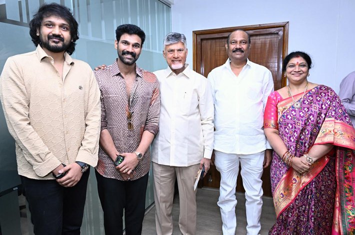 చంద్రబాబుని వివాహానికి ఆహ్వానించిన సాయి శ్రీనివాస్ Telugu News