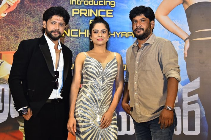 ‘అటు ఫ్రెండ్ ఇటు లవర్’ ట్రైలర్ లాంచ్ Telugu News