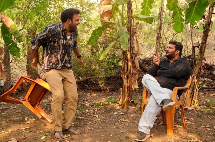 క్యాస్ట్ విషయంలో జాఫర్ “తొక్కలో ఇంటర్వ్యూ” అంటూ వెళ్ళిపోయిన గెటప్ శ్రీను! Telugu News