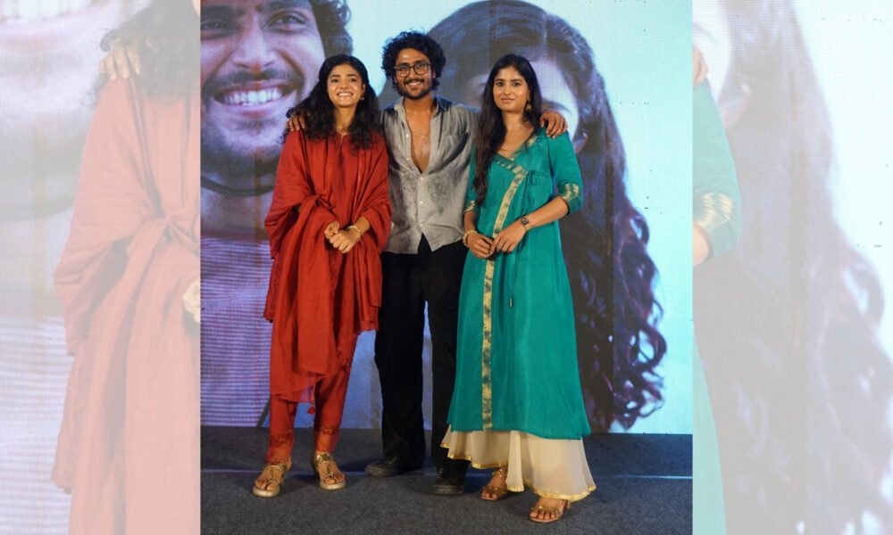 ‘సింగ్ గీతం’ లాంటి కాన్సెప్ట్‌తో ఇప్పటివరకు భారతీయ సినీ పరిశ్రమలో సినిమా రాలేదు.. హీరో అయాన్ Telugu News