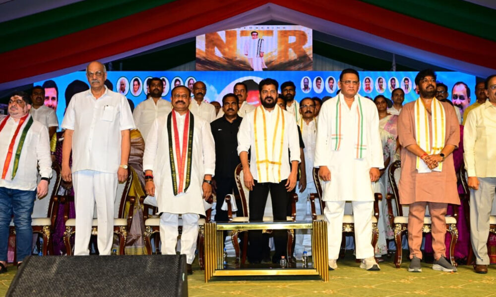 మైత్రీవనం చౌరస్తాలో ఎన్‌టీఆర్‌ విగ్రహం ఆవిష్కరణ Telugu News