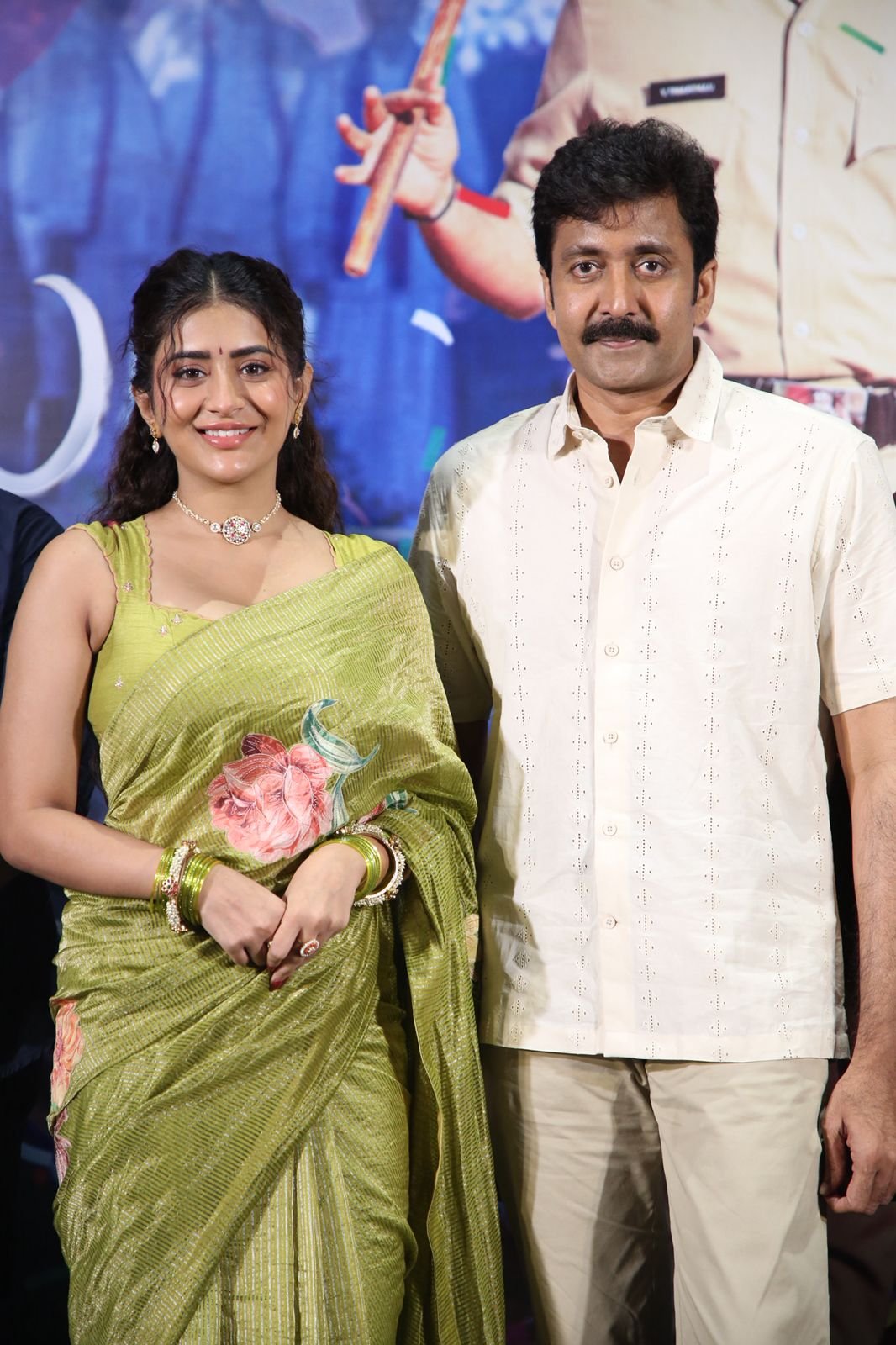 జూన్ 19న స్ట్రాంగ్ కంటెంట్తో ‘ట్రాన్స్ఫర్ త్రిమూర్తులు’ ఆడియెన్స్ ముందుకు వస్తోంది - హీరో, నిర్మాత వడ్డే నవీన్ 1 జూన్ 19న స్ట్రాంగ్ కంటెంట్తో ‘ట్రాన్స్ఫర్ త్రిమూర్తులు’ ఆడియెన్స్ ముందుకు వస్తోంది – హీరో, నిర్మాత వడ్డే నవీన్ Telugu News