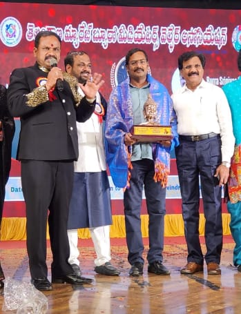 ముద్దం నరసింహ స్వామికి ప్రతిష్టాత్మక ‘గౌతమ బుద్ధ సేవారత్న’ అవార్డు ప్రదానం Telugu News