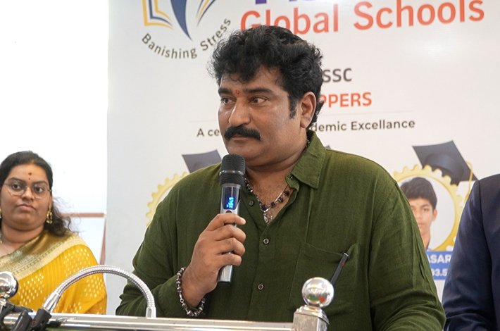 నేను యం.ఏ థియేటర్‌ ఆర్ట్స్‌ చదివాను– రాజీవ్‌ కనకాల Telugu News