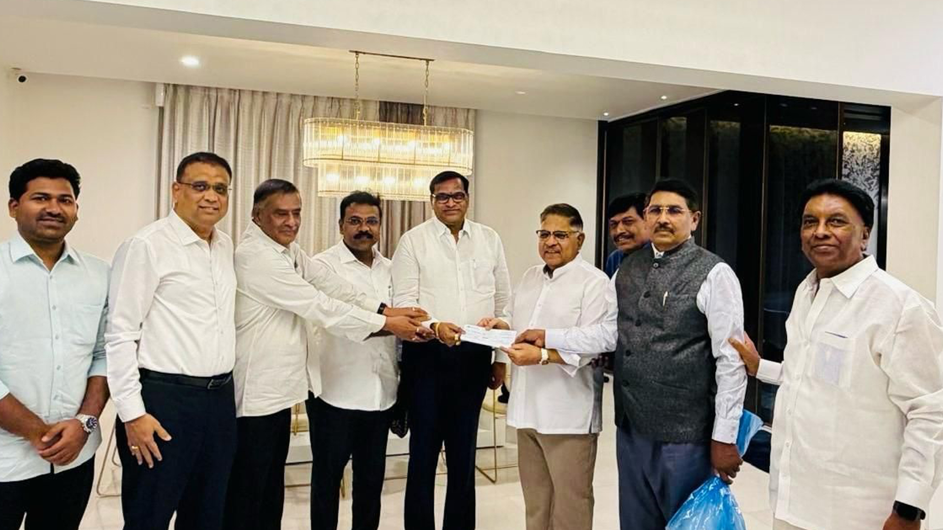మంచి మనసు చాటుకున్న ప్రముఖ నిర్మాత అల్లు అరవింద్ Telugu News