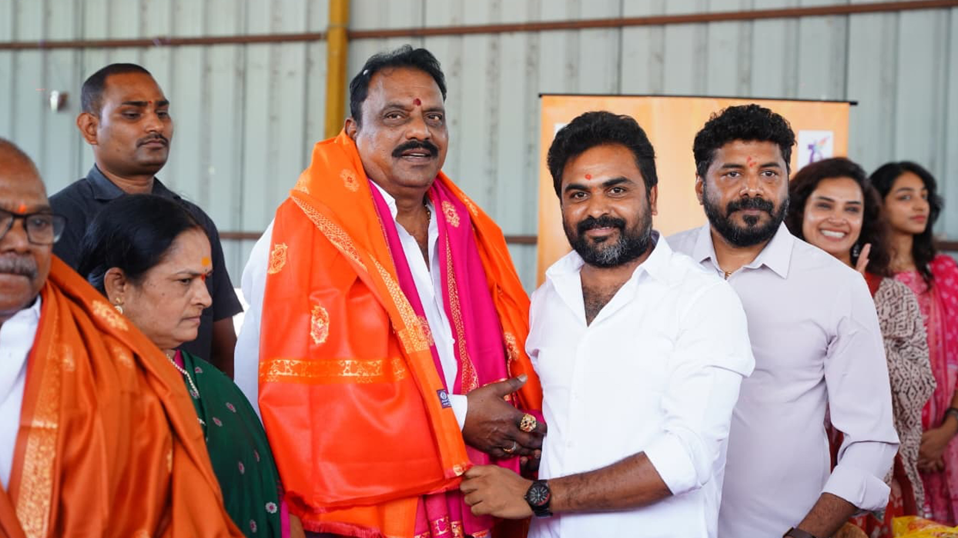 ఘనంగా ప్రారంభమైన నిసా ఎంటర్ టైన్ మెంట్స్, సెవెన్ క్రియేషన్స్  మూవీ Telugu News