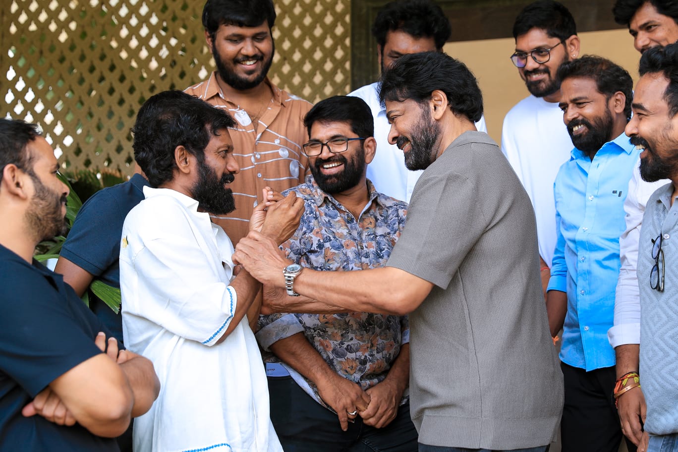 ‘పెద్ది’ చిత్ర బృందాన్ని అభినందించిన మెగాస్టార్ చిరంజీవి Telugu News
