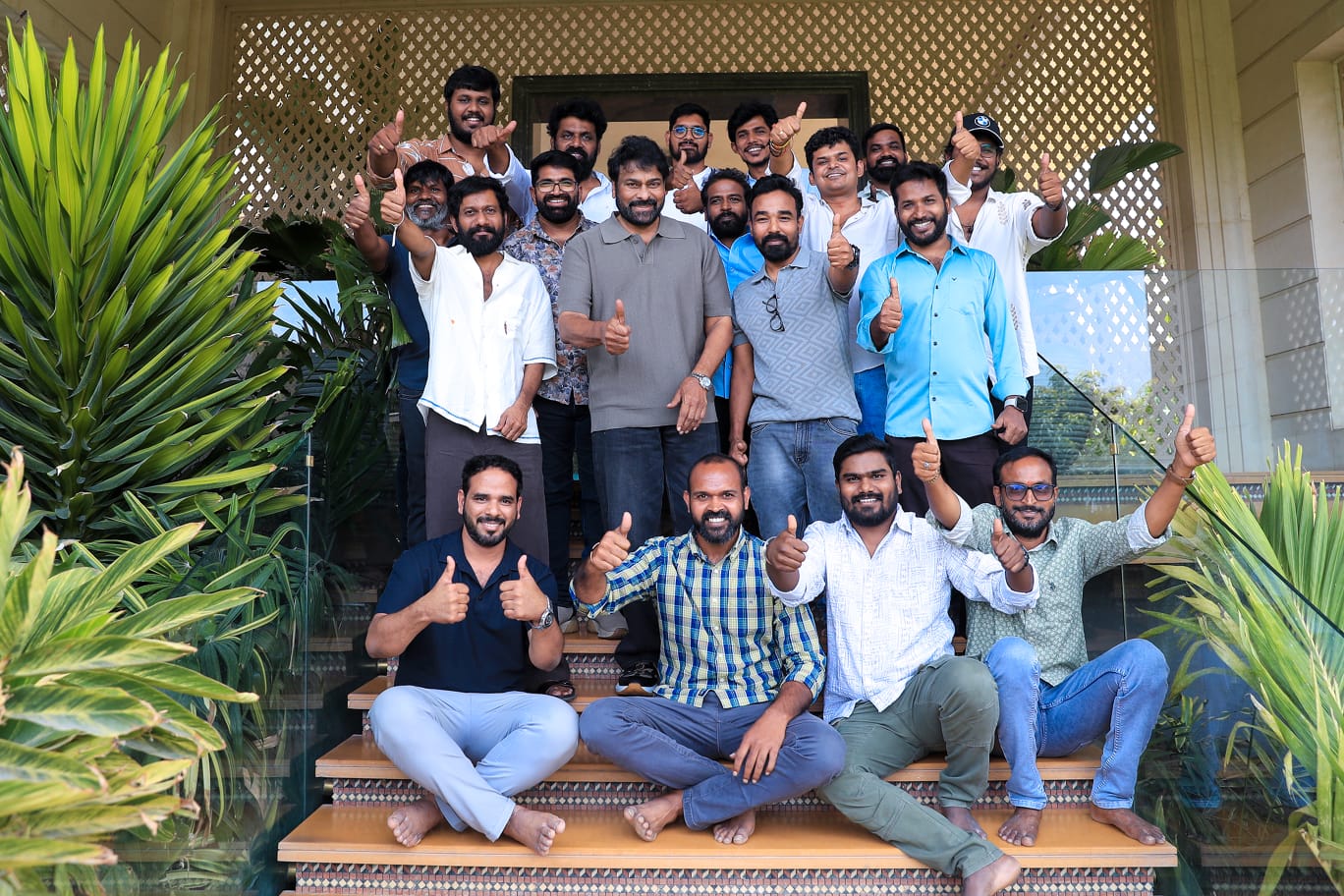 ‘పెద్ది’ చిత్ర బృందాన్ని అభినందించిన మెగాస్టార్ చిరంజీవి Telugu News