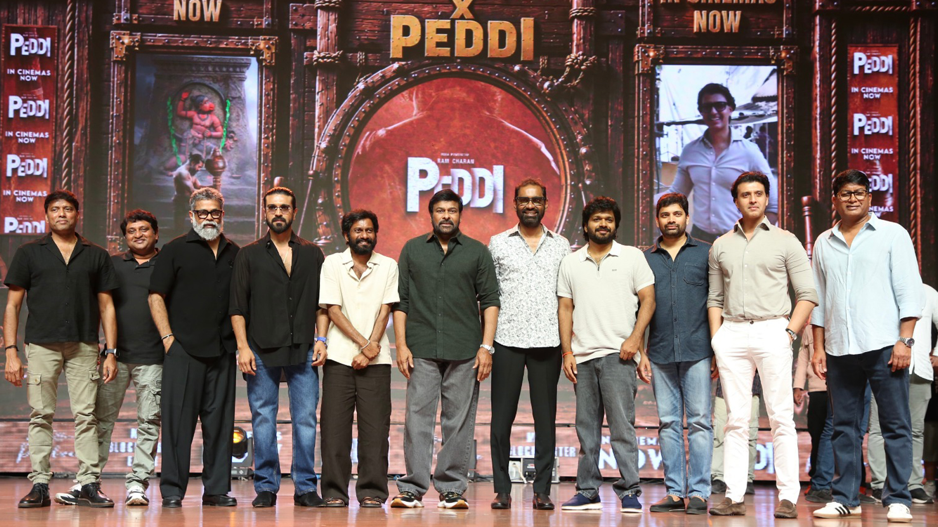 ‘పెద్ది’ సినిమా చూస్తున్నప్పుడు  చరణ్ కనిపించలేదు.. ‘పెద్ది’ మాత్రమే కనిపించాడు: మెగాస్టార్ చిరంజీవి Telugu News