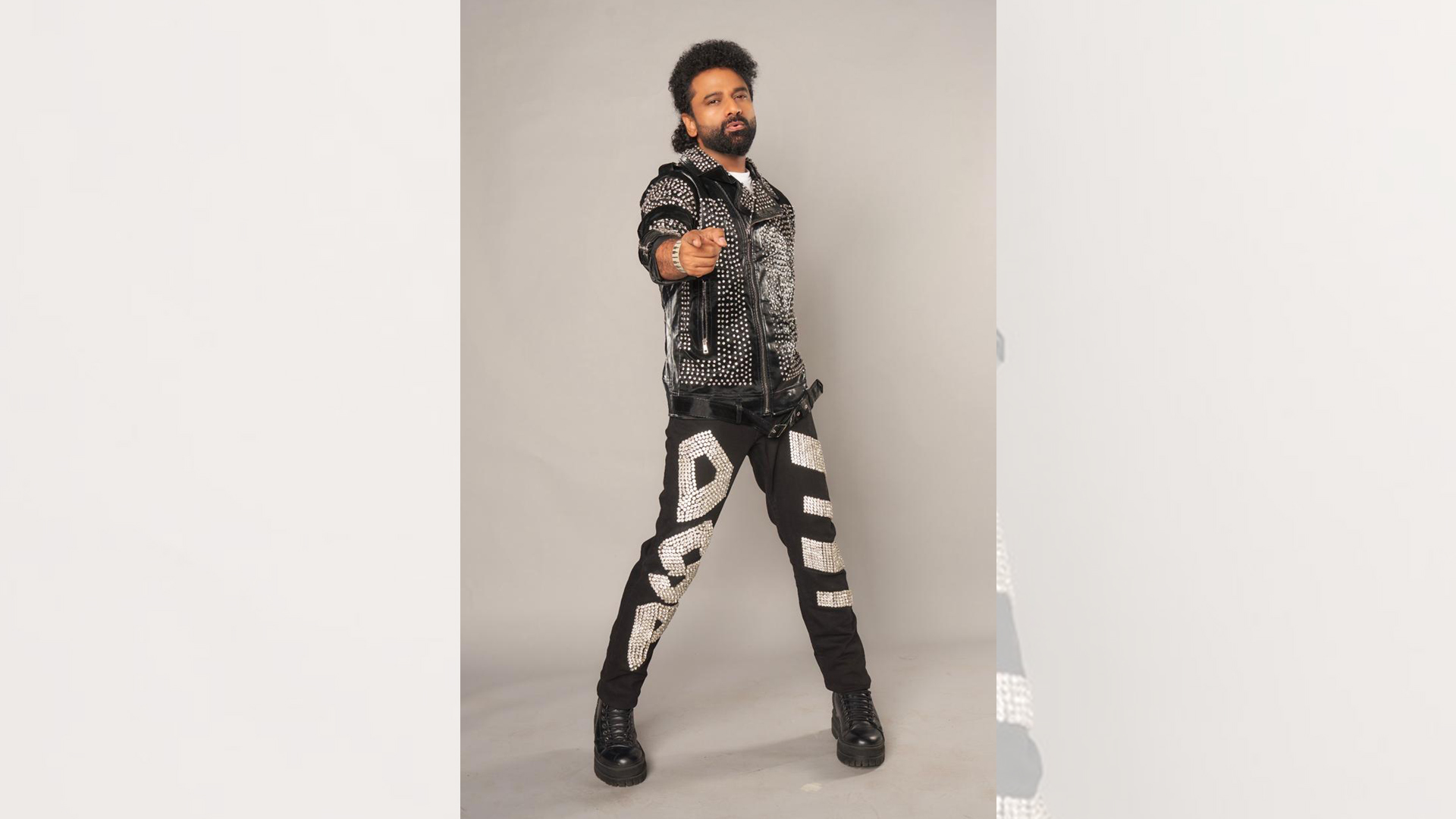 ‘సింగ్ గీతం’   సినిమా  ఆడియన్స్‌కు  డిఫరెంట్ ఎక్స్‌పీరియన్స్ ఇస్తుంది:  దేవిశ్రీ ప్రసాద్ Telugu News