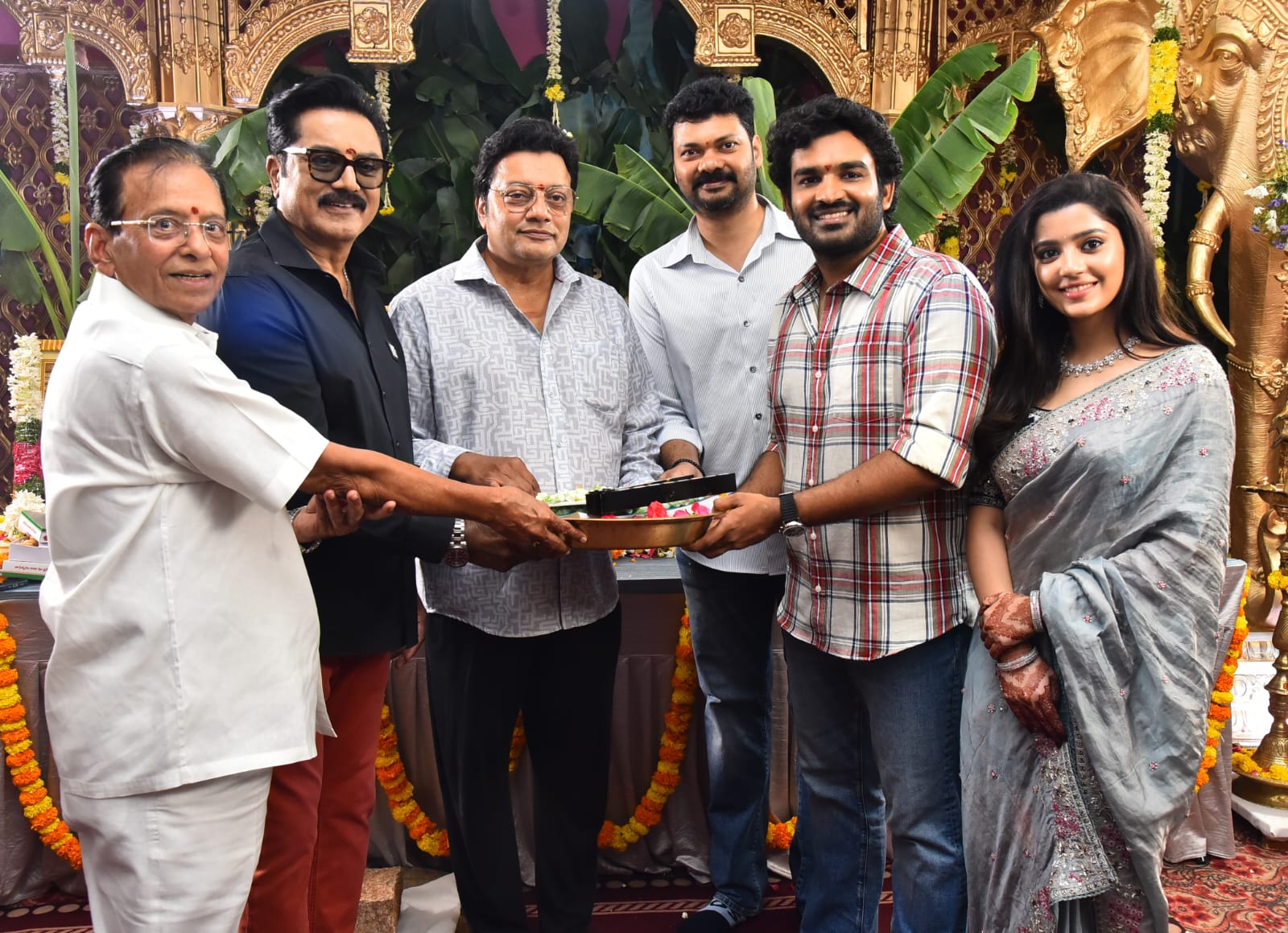 కిరణ్ అబ్బవరం, రైటర్, డైరెక్టర్ గా జాయ్ ఫిల్మ్స్ బ్యానర్‌ ప్రొడక్షన్ నెం 1 గా సుధాకర్ చాగంటి నిర్మిస్తున్న ప్రతిష్టాత్మక చిత్రం గ్రాండ్ గా లాంచ్- రెగ్యులర్ షూటింగ్ నేడు ప్రారంభం Telugu News